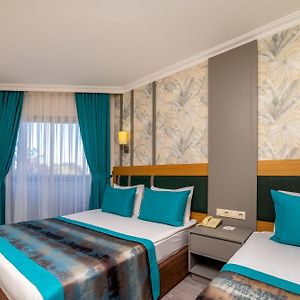 Chambre Standarde Triple